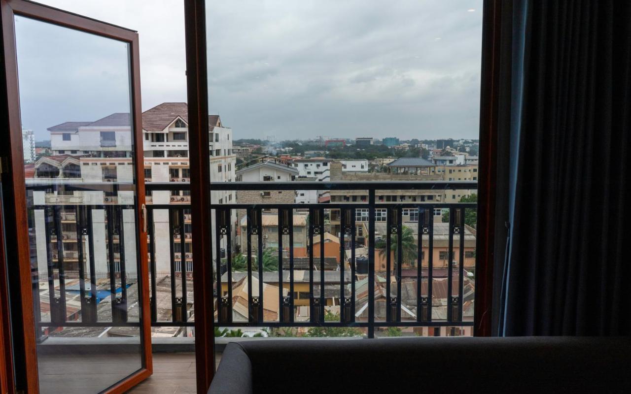G.C Royal Hotel Accra Extérieur photo